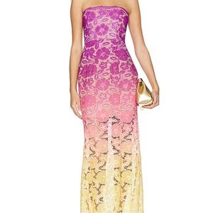 NWT ELLIAT Mesmerizing Ombre Lace Maxi Dress In Purple
SMALL